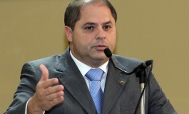 Mario Cesar renuncia presidência e retorna como vereador com decisão da justiça