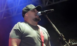Músicos fazem show em prol do asilo São João Bosco na Capital