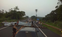 Índios bloqueiam BR-163 em Rio Brilhante
