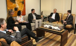 Em reunião com cônsul dos Estados Unidos, Reinaldo destaca potencial de crescimento da produção em MS