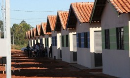 Azambuja entrega 810 casas hoje no residencial Celina Jallad na Capital