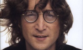 Violão de John Lennon chega a R$ 9 milhões em leilão