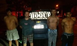 Bandidos são flagrados pelo Choque minutos antes de assalto encomendado