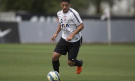 Andrés nega mudar oferta do Corinthians por Ralf: 'Se não fechar, que seja feliz'